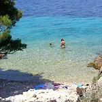 Apartments By The Sea Bilo, Primosten - 4208