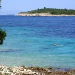Апартаменты Apartments By The Sea Bilo, Primosten - 4208