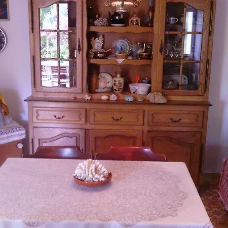 Apartments By The Sea Bilo, Primosten - 4208