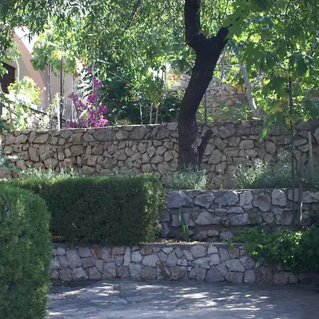 Apartments By The Sea Bilo, Primosten - 4208 Апартаменты Примоштен