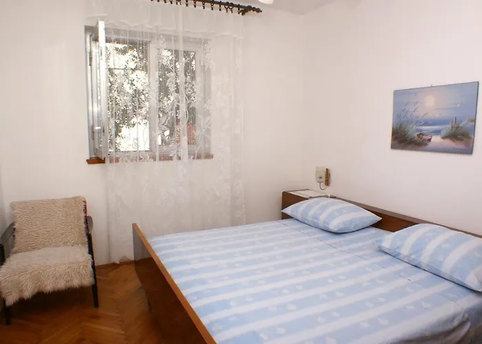 Apartments By The Sea Bilo, Primosten - 4208 *