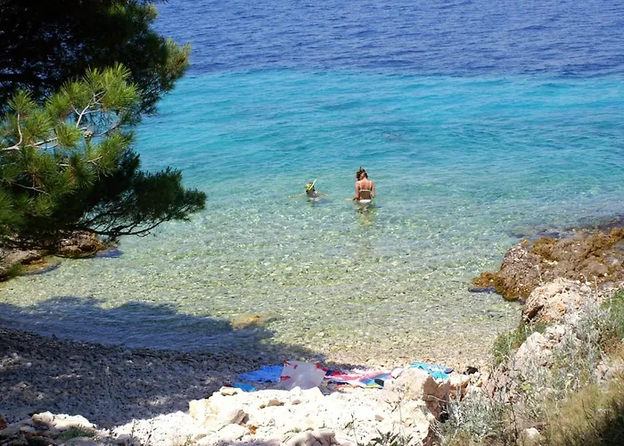 Apartments By The Sea Bilo, Primosten - 4208