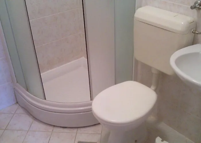 Apartments By The Sea Bilo, Primosten - 4208 Primosten