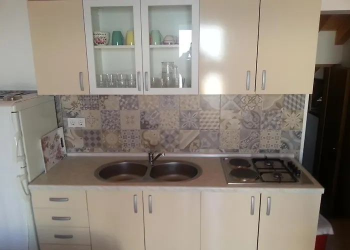 Apartments By The Sea Bilo, Primosten - 4208 Apartment *