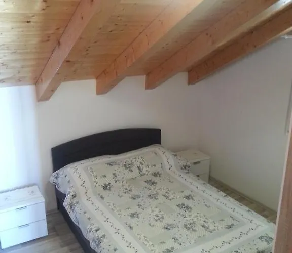 Apartments By The Sea Bilo, Primosten - 4208 Apartment Primosten